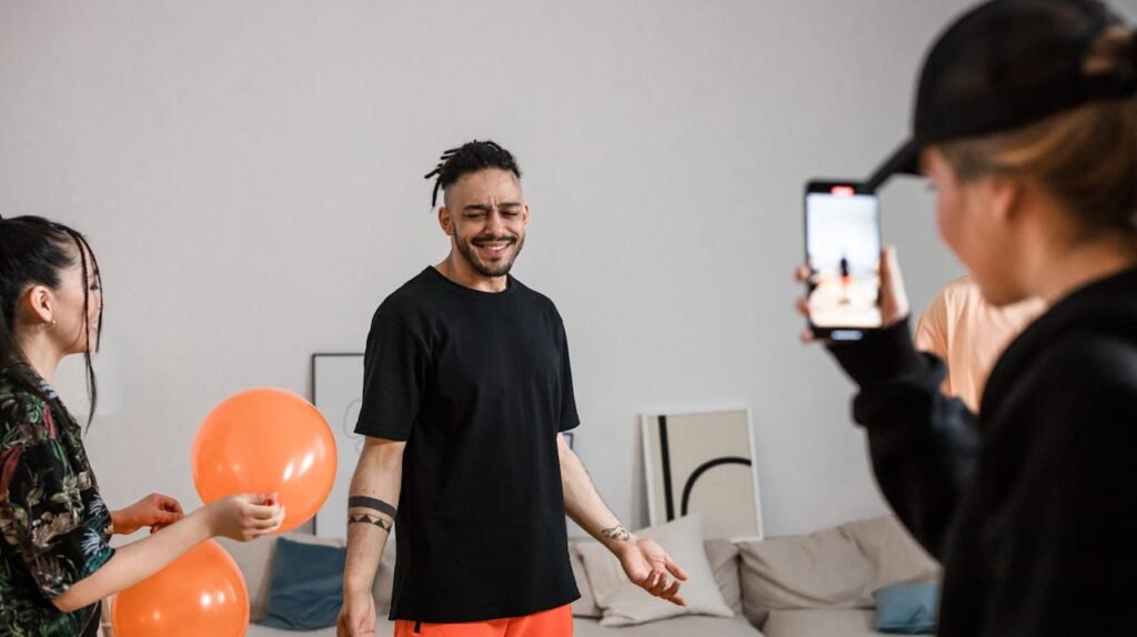 Start Blogging in 2025: Tips, Trends, and Tools for Success